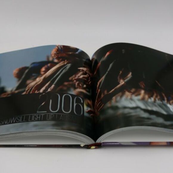Mind Body Soul 25 Years International Triathlon Union Coffee Table Book - Picture 5 of 6